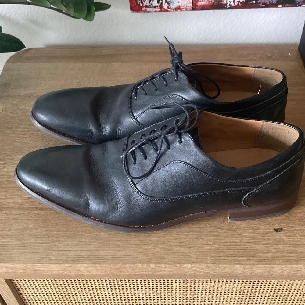 Aldo Classic Black Leather Oxfords